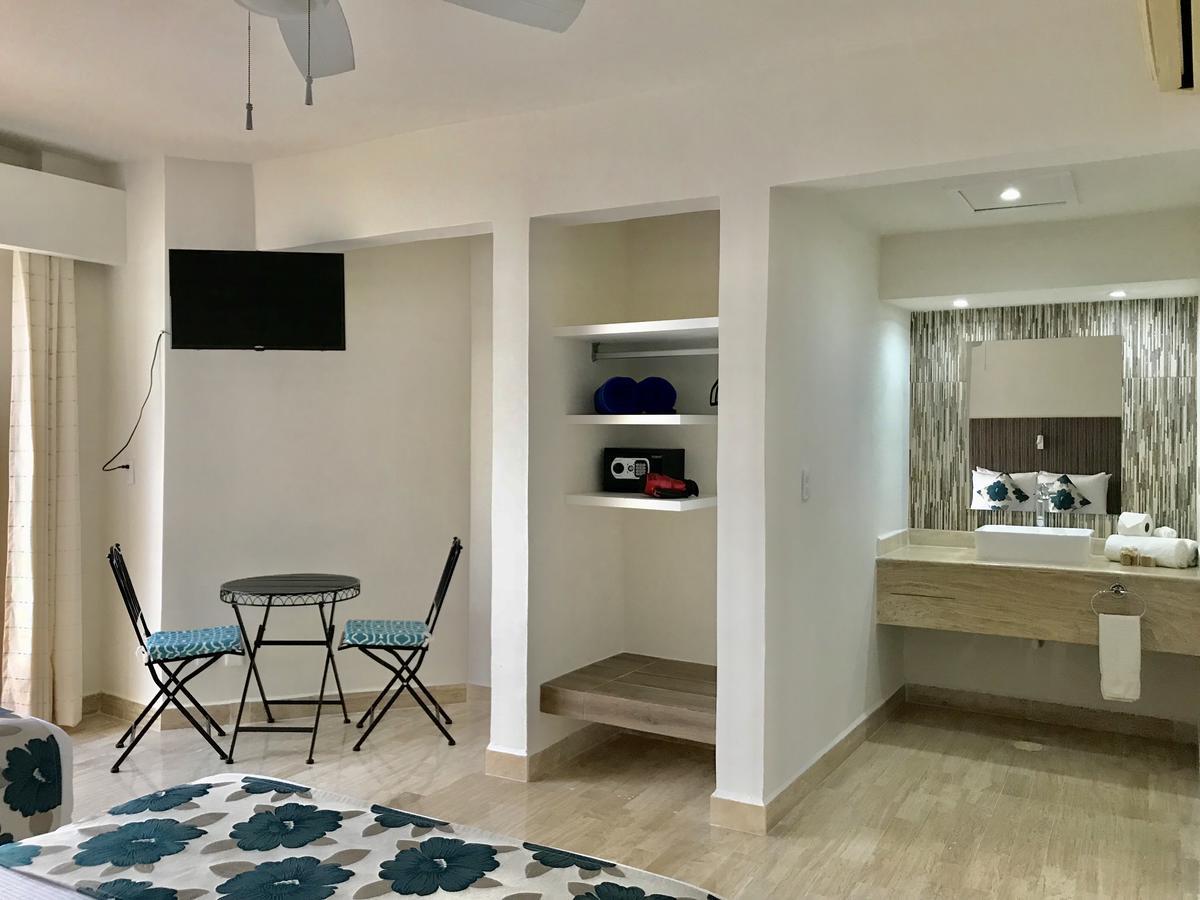 Ocean View Apartment Cancún