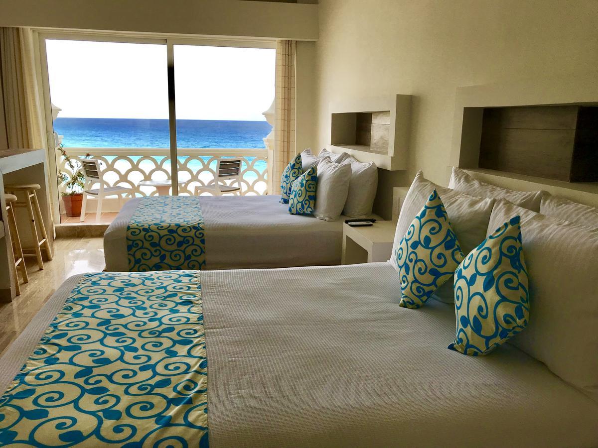 Ocean View Apartment Cancún