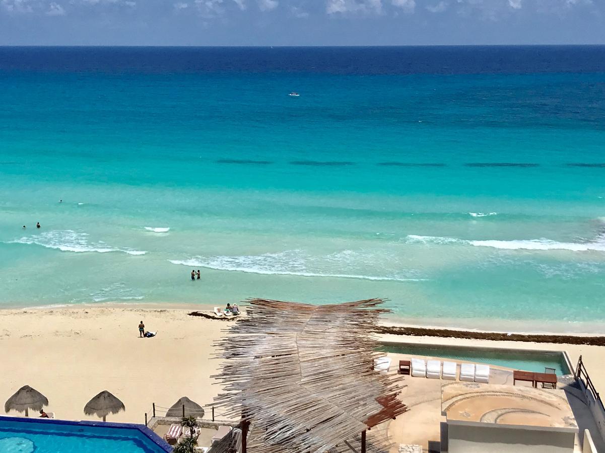 Ocean View Apartment Cancún